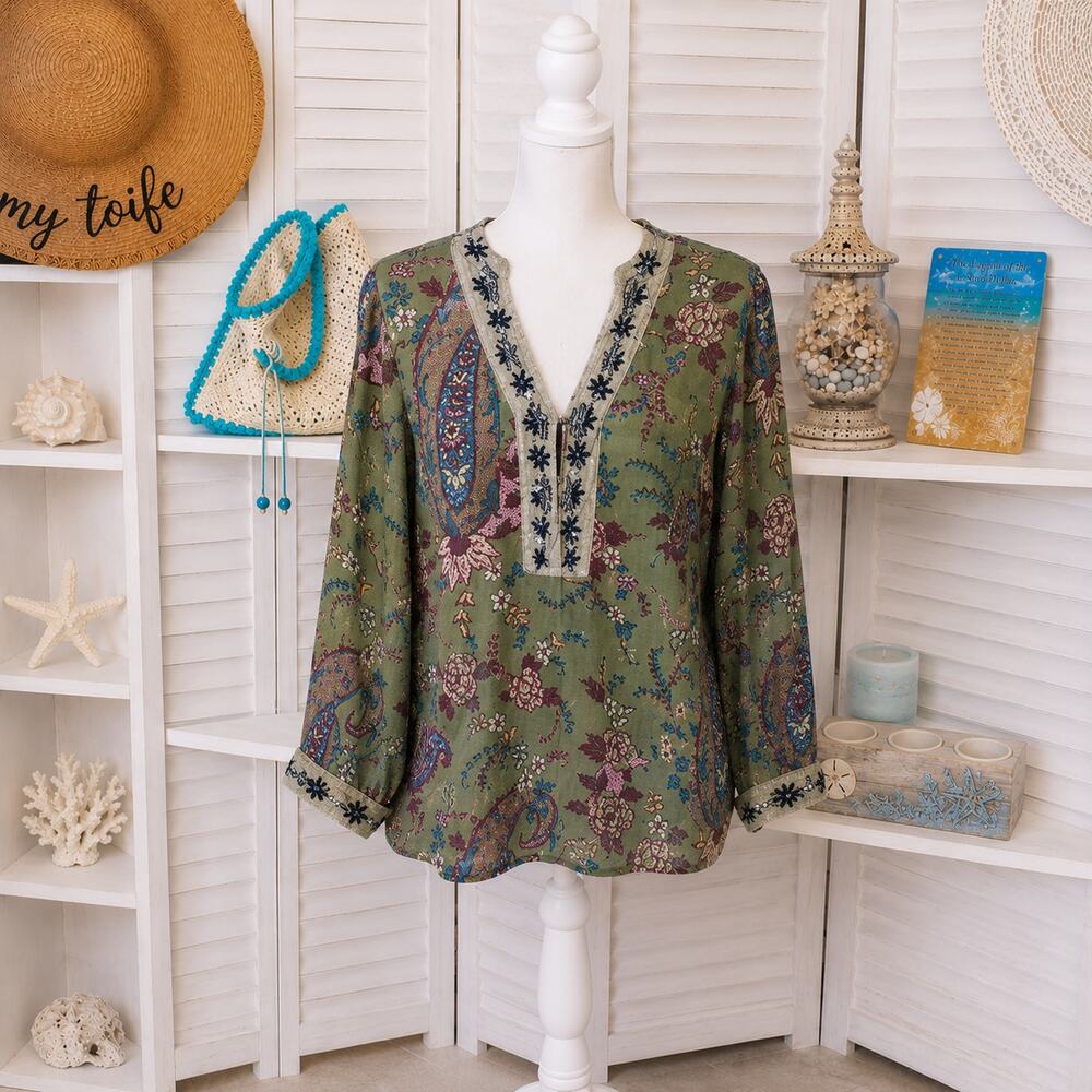 Boho Green Top Bejeweled Embellished Neckline Floral Paisley Print Long Sleeve L